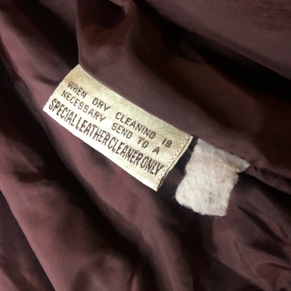 Vintage Berman’s Maroon Leather Moto bomber jacket - Picture 9 of 13